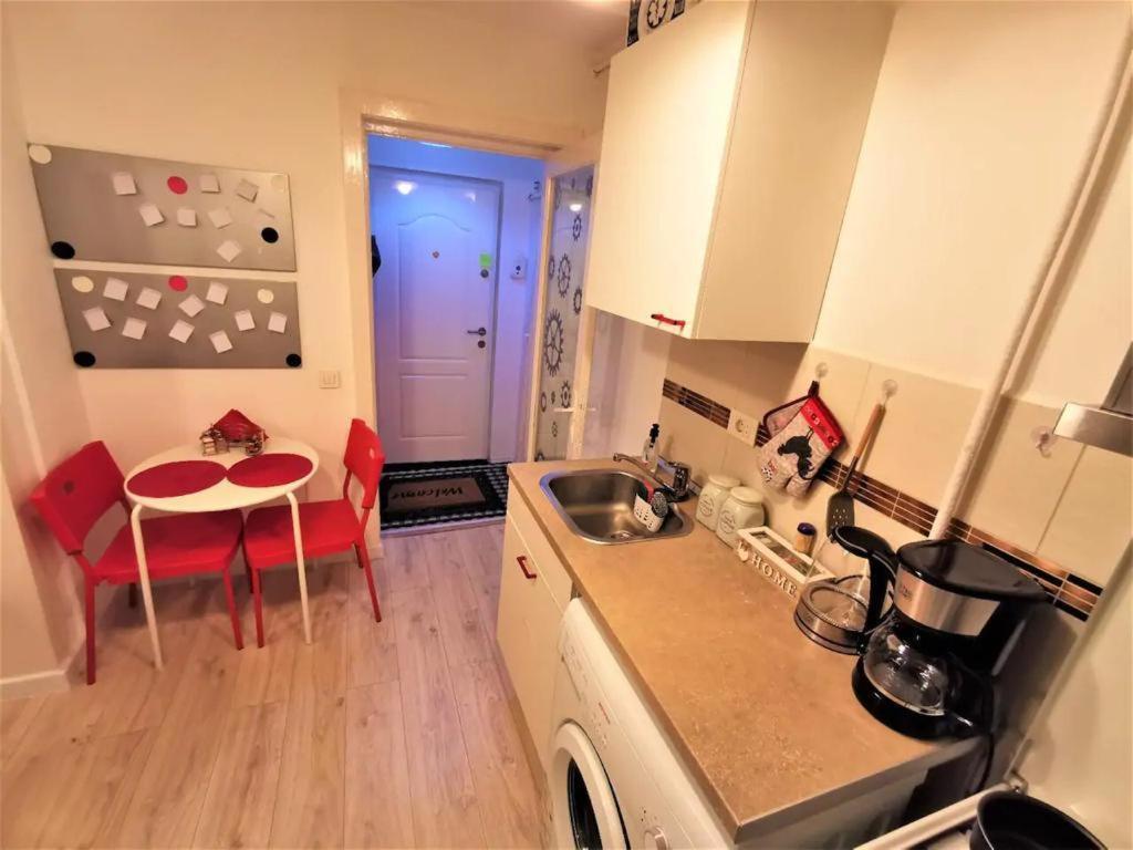 Luxury Piata Universitate Old Town Leilighet Bucureşti Eksteriør bilde