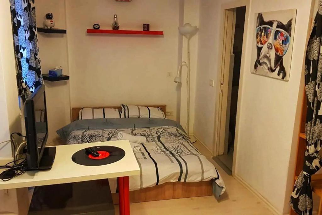 Luxury Piata Universitate Old Town Leilighet Bucureşti Eksteriør bilde
